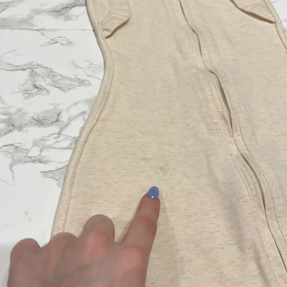 Woombie Beige Cream Convertible Swaddle - Picture 3 of 7